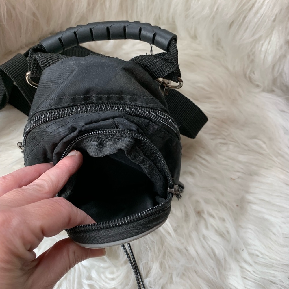 Purse - Picture 2 of 3